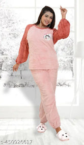 Imported wool winter night suit set, printed net pattern on short-sleeved t-shirt and pyjama bottoms (S: 36in bust/25in length, M: 38in bust/25in length, L: 40in bust/25in length, XL: 42in bust/25in length)